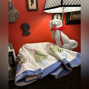 Chinoiserie Ginger Jar Christmas Tree Skirt By Laura Ashley 56” NWT